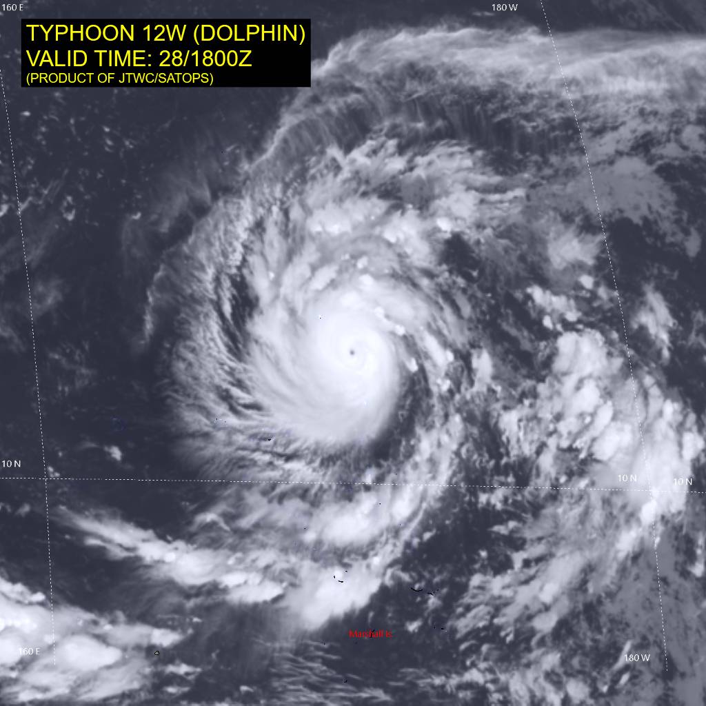 https://www.metoc.navy.mil/jtwc/products/12W_281800sair.jpg